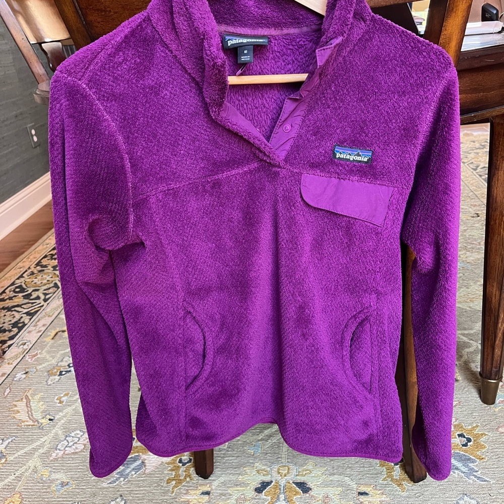 Patagonia Vibrant Purple Fleece Jacket